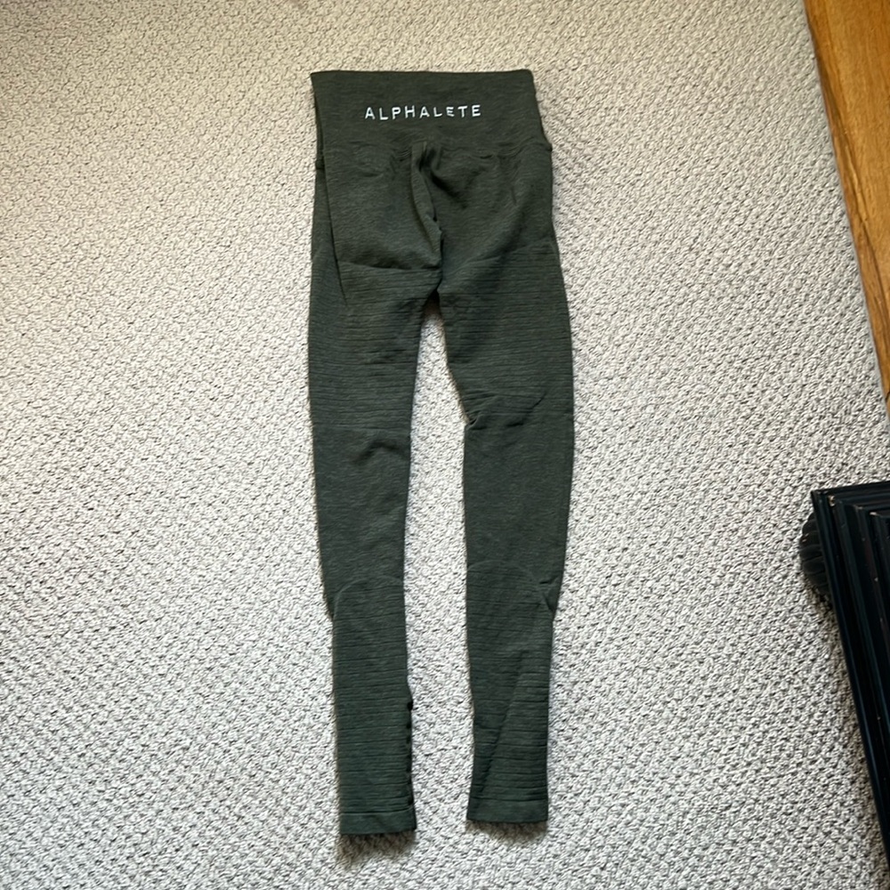 Alphalete Leggings